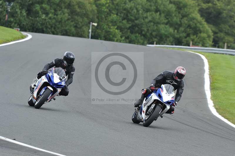 Motorcycle action photographs;Trackday digital images;event digital images;eventdigitalimages;no limits trackday;oulton park;oulton park circuit cheshire;oulton park photographs;peter wileman photography;trackday;trackday photos