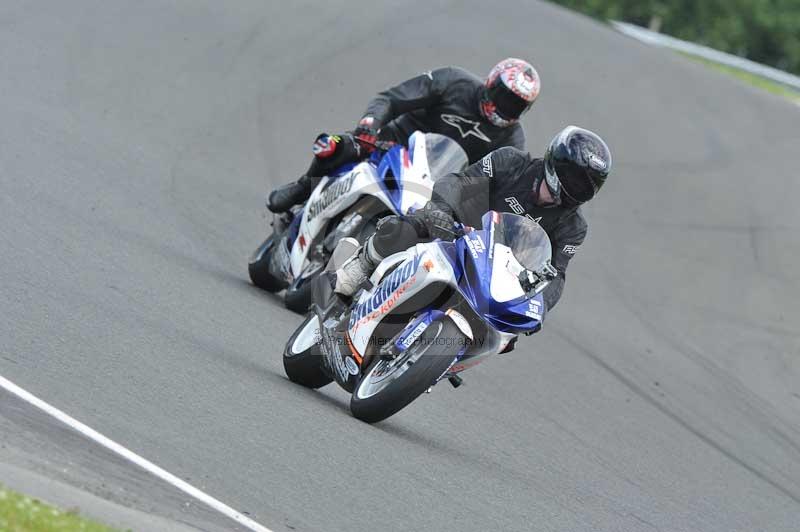 Motorcycle action photographs;Trackday digital images;event digital images;eventdigitalimages;no limits trackday;oulton park;oulton park circuit cheshire;oulton park photographs;peter wileman photography;trackday;trackday photos