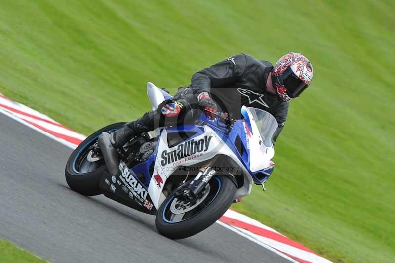 Motorcycle action photographs;Trackday digital images;event digital images;eventdigitalimages;no limits trackday;oulton park;oulton park circuit cheshire;oulton park photographs;peter wileman photography;trackday;trackday photos