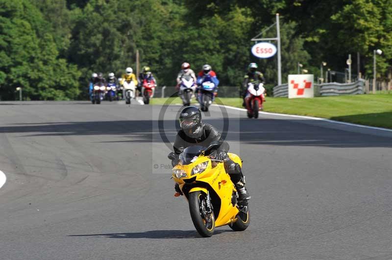 Motorcycle action photographs;Trackday digital images;event digital images;eventdigitalimages;no limits trackday;oulton park;oulton park circuit cheshire;oulton park photographs;peter wileman photography;trackday;trackday photos