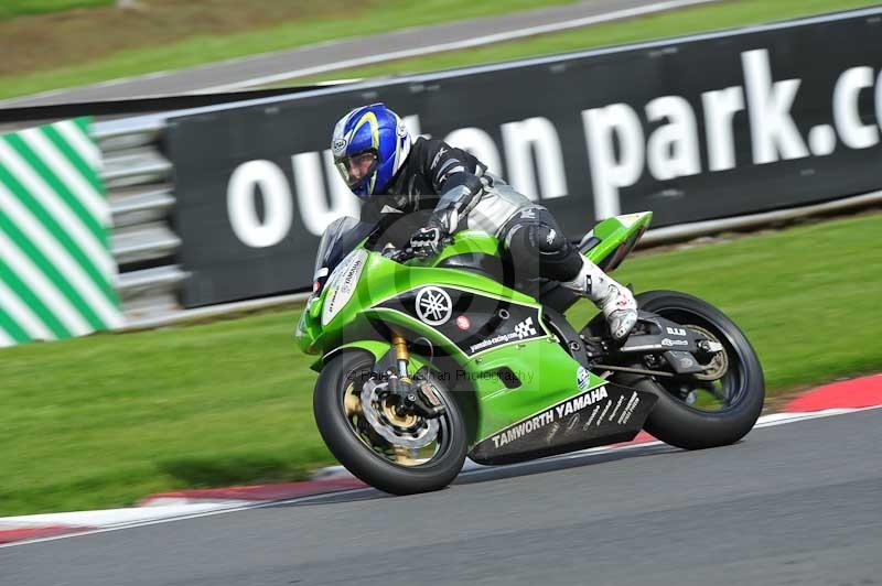 Motorcycle action photographs;Trackday digital images;event digital images;eventdigitalimages;no limits trackday;oulton park;oulton park circuit cheshire;oulton park photographs;peter wileman photography;trackday;trackday photos