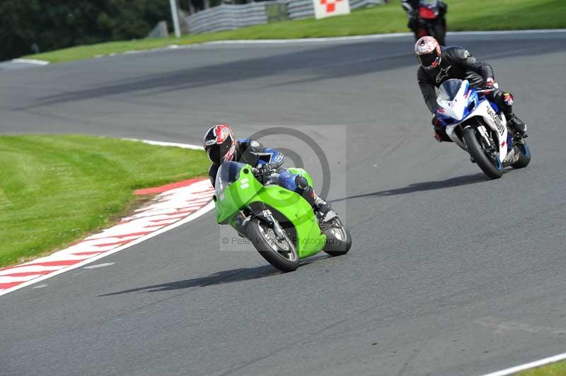 Motorcycle action photographs;Trackday digital images;event digital images;eventdigitalimages;no limits trackday;oulton park;oulton park circuit cheshire;oulton park photographs;peter wileman photography;trackday;trackday photos