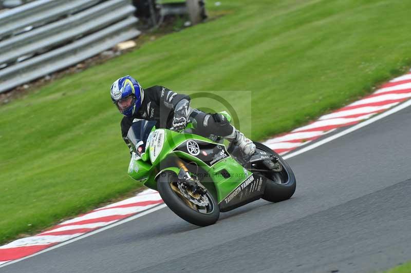 Motorcycle action photographs;Trackday digital images;event digital images;eventdigitalimages;no limits trackday;oulton park;oulton park circuit cheshire;oulton park photographs;peter wileman photography;trackday;trackday photos