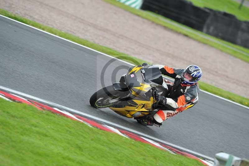 Motorcycle action photographs;Trackday digital images;event digital images;eventdigitalimages;no limits trackday;oulton park;oulton park circuit cheshire;oulton park photographs;peter wileman photography;trackday;trackday photos