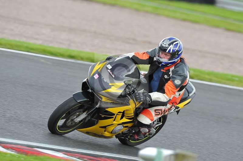 Motorcycle action photographs;Trackday digital images;event digital images;eventdigitalimages;no limits trackday;oulton park;oulton park circuit cheshire;oulton park photographs;peter wileman photography;trackday;trackday photos