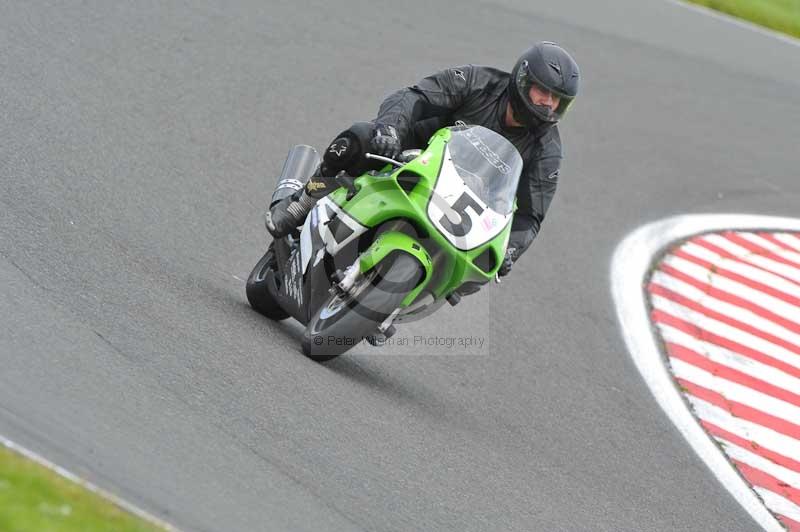 Motorcycle action photographs;Trackday digital images;event digital images;eventdigitalimages;no limits trackday;oulton park;oulton park circuit cheshire;oulton park photographs;peter wileman photography;trackday;trackday photos