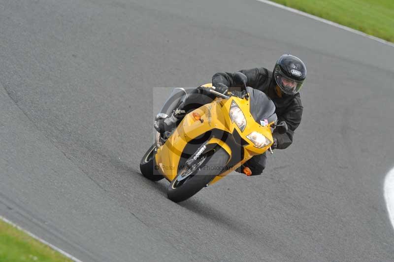 Motorcycle action photographs;Trackday digital images;event digital images;eventdigitalimages;no limits trackday;oulton park;oulton park circuit cheshire;oulton park photographs;peter wileman photography;trackday;trackday photos