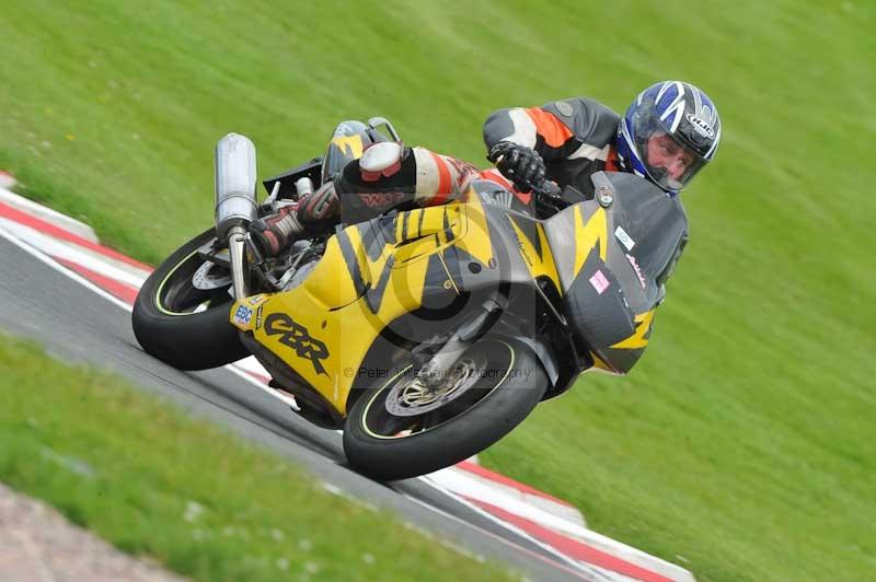 Motorcycle action photographs;Trackday digital images;event digital images;eventdigitalimages;no limits trackday;oulton park;oulton park circuit cheshire;oulton park photographs;peter wileman photography;trackday;trackday photos