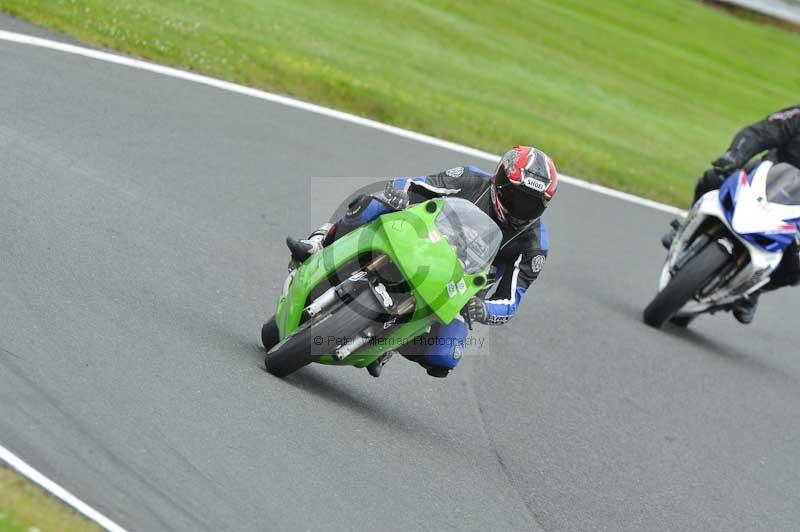 Motorcycle action photographs;Trackday digital images;event digital images;eventdigitalimages;no limits trackday;oulton park;oulton park circuit cheshire;oulton park photographs;peter wileman photography;trackday;trackday photos