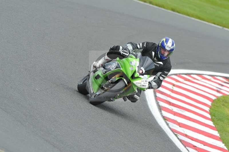 Motorcycle action photographs;Trackday digital images;event digital images;eventdigitalimages;no limits trackday;oulton park;oulton park circuit cheshire;oulton park photographs;peter wileman photography;trackday;trackday photos