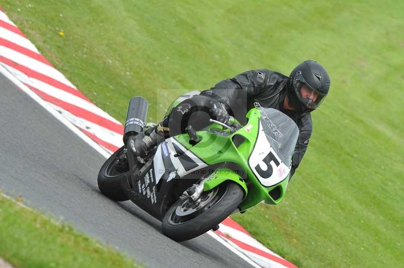 Motorcycle action photographs;Trackday digital images;event digital images;eventdigitalimages;no limits trackday;oulton park;oulton park circuit cheshire;oulton park photographs;peter wileman photography;trackday;trackday photos