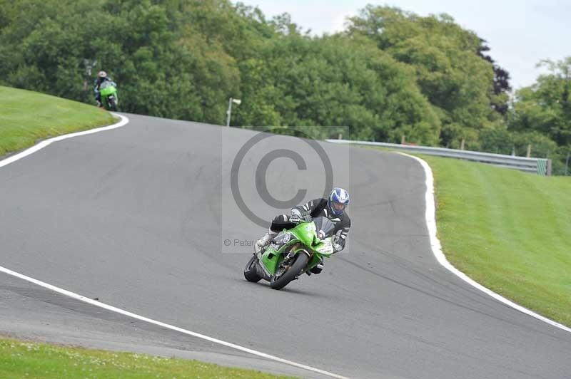 Motorcycle action photographs;Trackday digital images;event digital images;eventdigitalimages;no limits trackday;oulton park;oulton park circuit cheshire;oulton park photographs;peter wileman photography;trackday;trackday photos