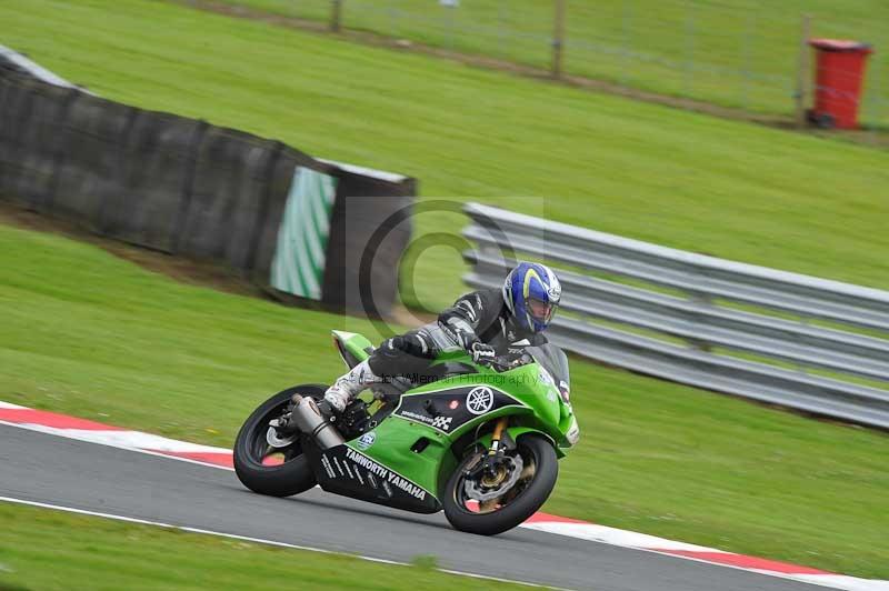 Motorcycle action photographs;Trackday digital images;event digital images;eventdigitalimages;no limits trackday;oulton park;oulton park circuit cheshire;oulton park photographs;peter wileman photography;trackday;trackday photos