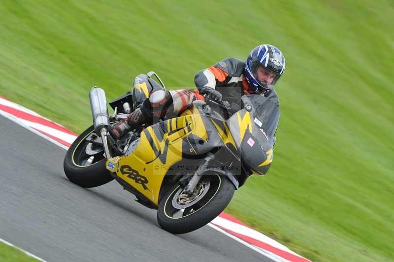 Motorcycle action photographs;Trackday digital images;event digital images;eventdigitalimages;no limits trackday;oulton park;oulton park circuit cheshire;oulton park photographs;peter wileman photography;trackday;trackday photos