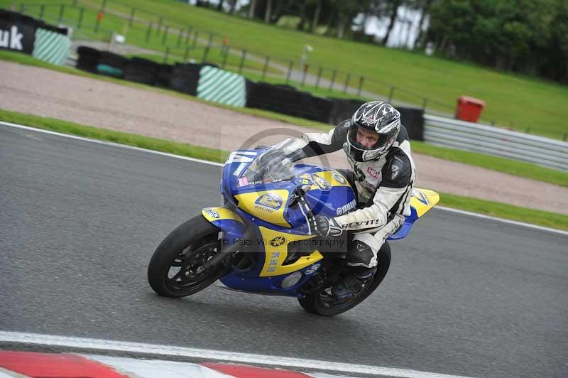 Motorcycle action photographs;Trackday digital images;event digital images;eventdigitalimages;no limits trackday;oulton park;oulton park circuit cheshire;oulton park photographs;peter wileman photography;trackday;trackday photos