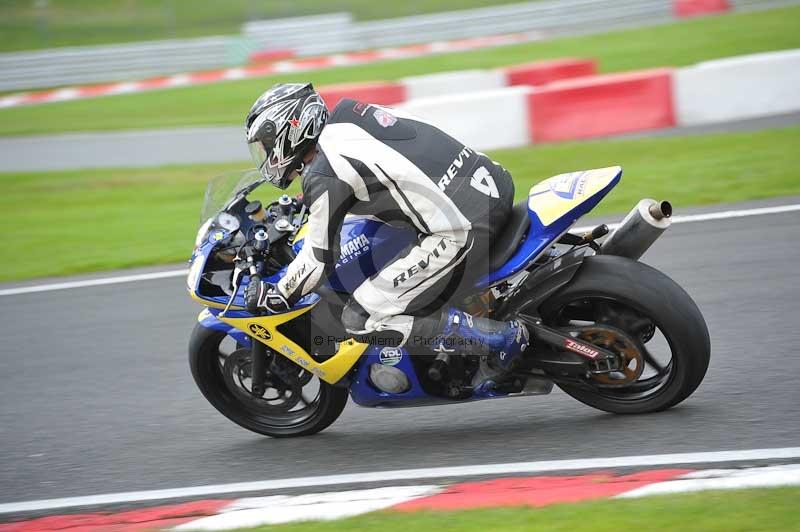 Motorcycle action photographs;Trackday digital images;event digital images;eventdigitalimages;no limits trackday;oulton park;oulton park circuit cheshire;oulton park photographs;peter wileman photography;trackday;trackday photos