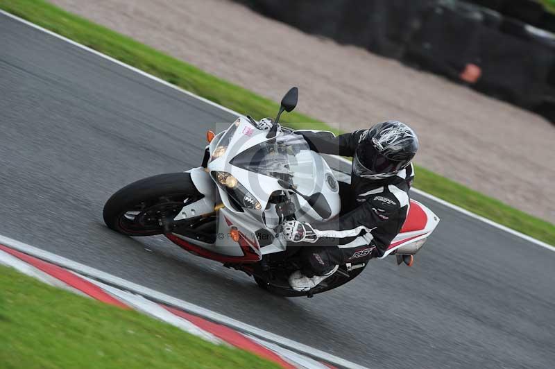 Motorcycle action photographs;Trackday digital images;event digital images;eventdigitalimages;no limits trackday;oulton park;oulton park circuit cheshire;oulton park photographs;peter wileman photography;trackday;trackday photos