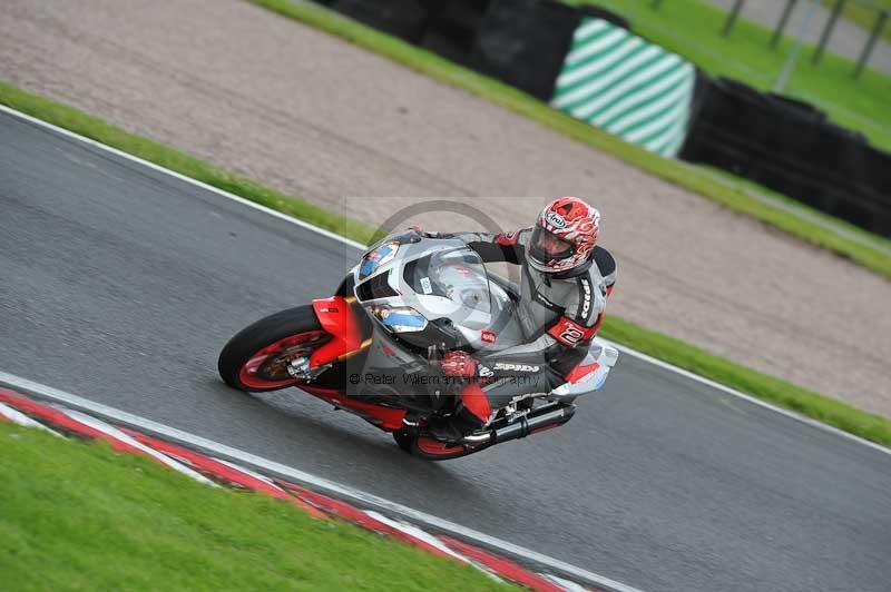 Motorcycle action photographs;Trackday digital images;event digital images;eventdigitalimages;no limits trackday;oulton park;oulton park circuit cheshire;oulton park photographs;peter wileman photography;trackday;trackday photos