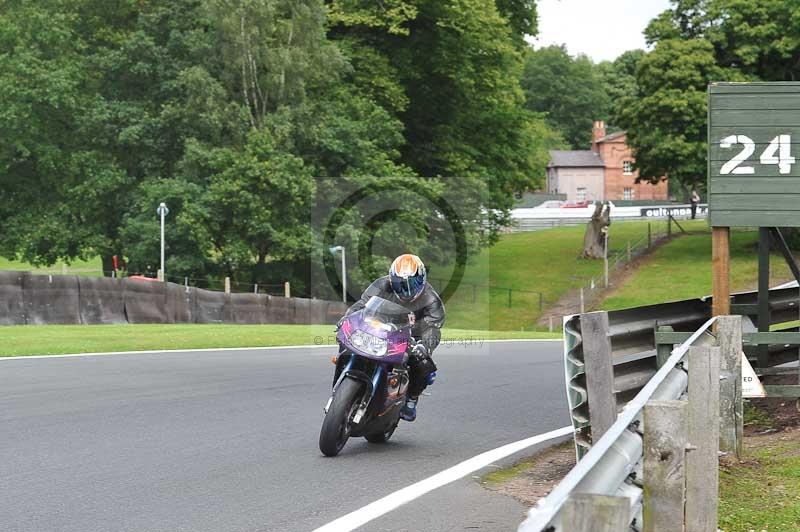 Motorcycle action photographs;Trackday digital images;event digital images;eventdigitalimages;no limits trackday;oulton park;oulton park circuit cheshire;oulton park photographs;peter wileman photography;trackday;trackday photos