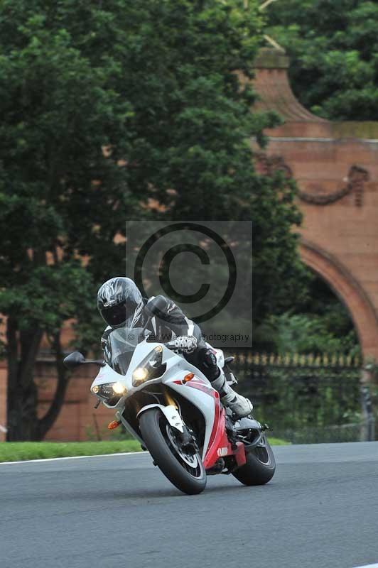 Motorcycle action photographs;Trackday digital images;event digital images;eventdigitalimages;no limits trackday;oulton park;oulton park circuit cheshire;oulton park photographs;peter wileman photography;trackday;trackday photos