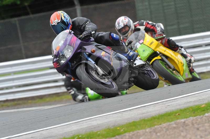 Motorcycle action photographs;Trackday digital images;event digital images;eventdigitalimages;no limits trackday;oulton park;oulton park circuit cheshire;oulton park photographs;peter wileman photography;trackday;trackday photos