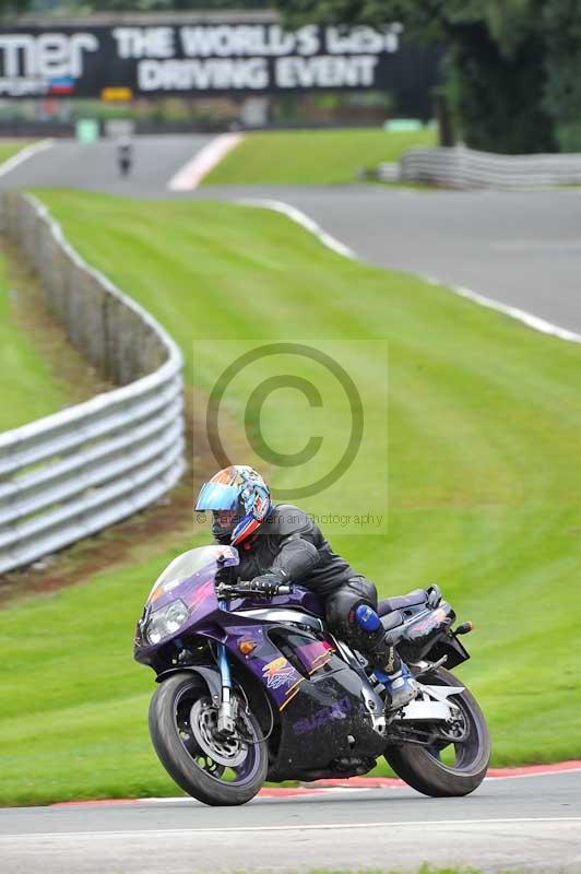 Motorcycle action photographs;Trackday digital images;event digital images;eventdigitalimages;no limits trackday;oulton park;oulton park circuit cheshire;oulton park photographs;peter wileman photography;trackday;trackday photos