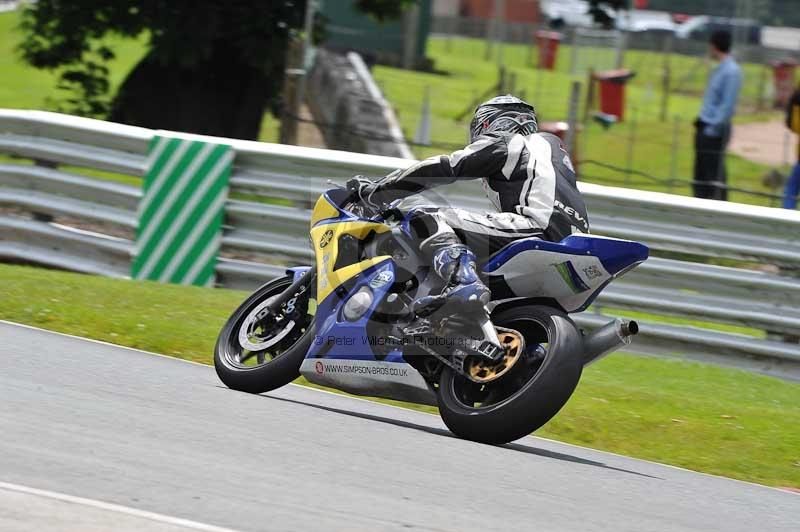 Motorcycle action photographs;Trackday digital images;event digital images;eventdigitalimages;no limits trackday;oulton park;oulton park circuit cheshire;oulton park photographs;peter wileman photography;trackday;trackday photos