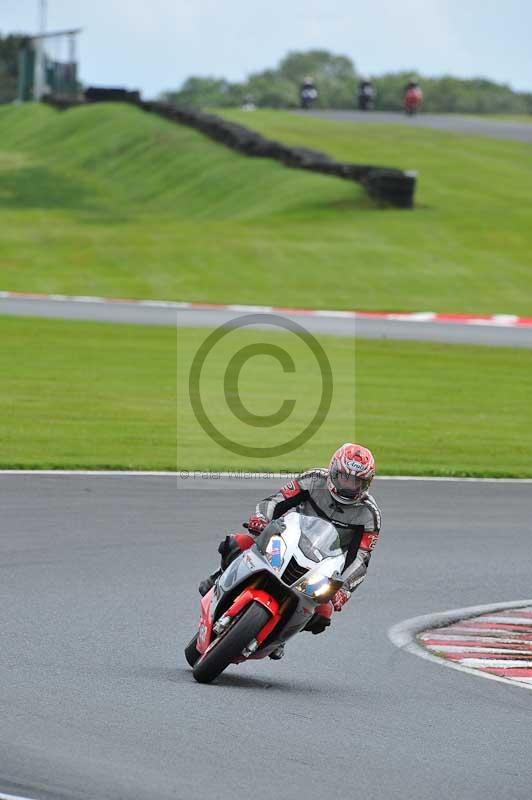 Motorcycle action photographs;Trackday digital images;event digital images;eventdigitalimages;no limits trackday;oulton park;oulton park circuit cheshire;oulton park photographs;peter wileman photography;trackday;trackday photos