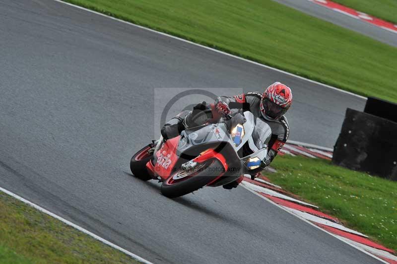 Motorcycle action photographs;Trackday digital images;event digital images;eventdigitalimages;no limits trackday;oulton park;oulton park circuit cheshire;oulton park photographs;peter wileman photography;trackday;trackday photos