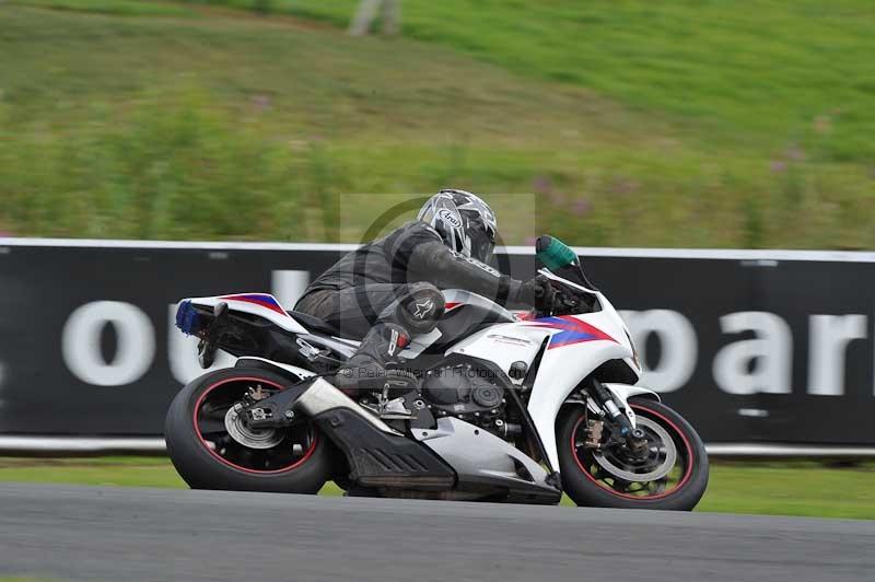 Motorcycle action photographs;Trackday digital images;event digital images;eventdigitalimages;no limits trackday;oulton park;oulton park circuit cheshire;oulton park photographs;peter wileman photography;trackday;trackday photos