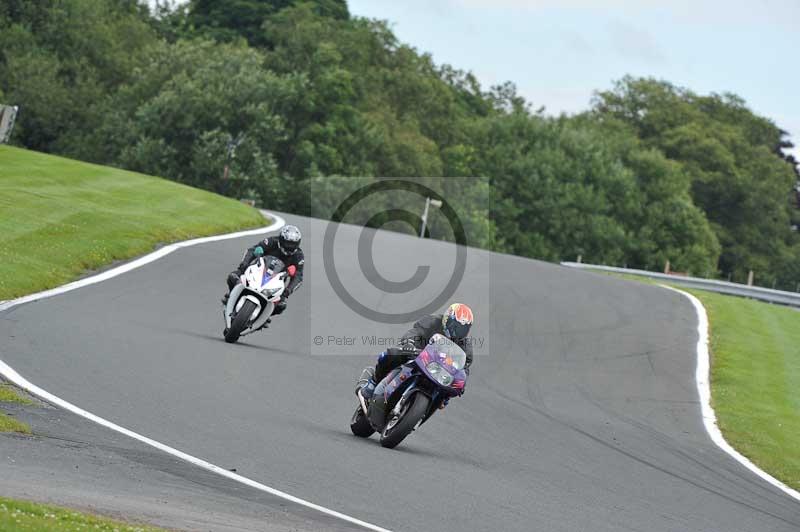 Motorcycle action photographs;Trackday digital images;event digital images;eventdigitalimages;no limits trackday;oulton park;oulton park circuit cheshire;oulton park photographs;peter wileman photography;trackday;trackday photos