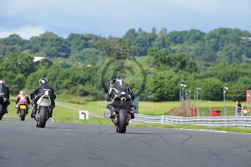 Motorcycle action photographs;Trackday digital images;event digital images;eventdigitalimages;no limits trackday;oulton park;oulton park circuit cheshire;oulton park photographs;peter wileman photography;trackday;trackday photos