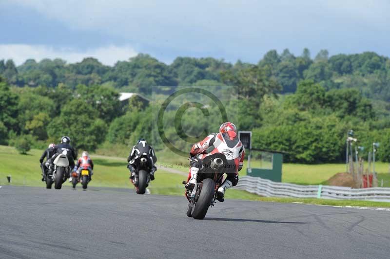 Motorcycle action photographs;Trackday digital images;event digital images;eventdigitalimages;no limits trackday;oulton park;oulton park circuit cheshire;oulton park photographs;peter wileman photography;trackday;trackday photos