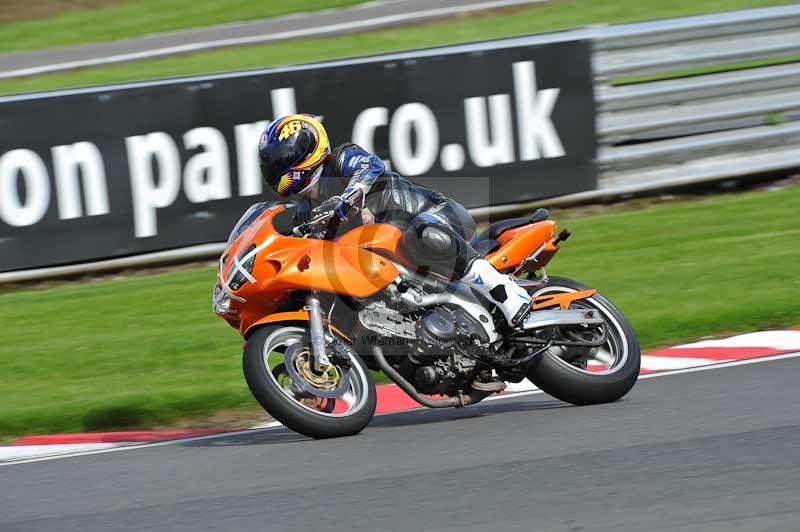 Motorcycle action photographs;Trackday digital images;event digital images;eventdigitalimages;no limits trackday;oulton park;oulton park circuit cheshire;oulton park photographs;peter wileman photography;trackday;trackday photos