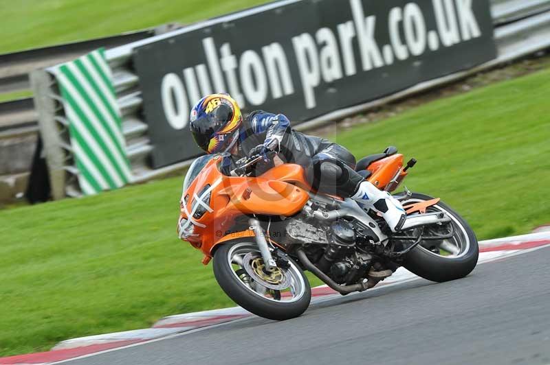 Motorcycle action photographs;Trackday digital images;event digital images;eventdigitalimages;no limits trackday;oulton park;oulton park circuit cheshire;oulton park photographs;peter wileman photography;trackday;trackday photos