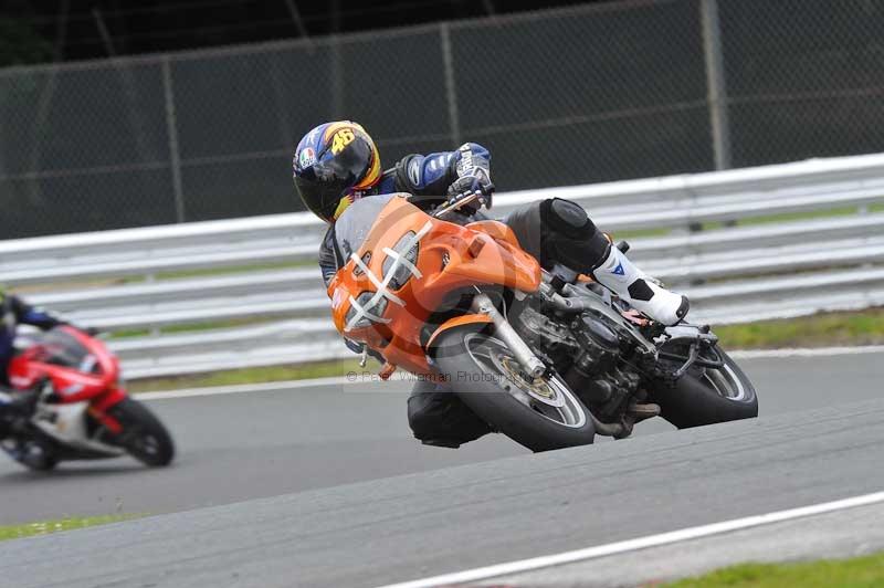 Motorcycle action photographs;Trackday digital images;event digital images;eventdigitalimages;no limits trackday;oulton park;oulton park circuit cheshire;oulton park photographs;peter wileman photography;trackday;trackday photos