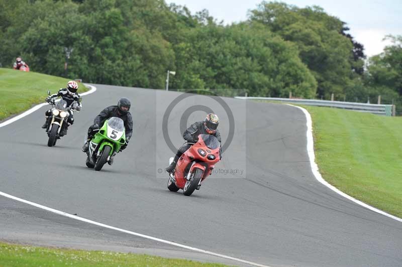 Motorcycle action photographs;Trackday digital images;event digital images;eventdigitalimages;no limits trackday;oulton park;oulton park circuit cheshire;oulton park photographs;peter wileman photography;trackday;trackday photos