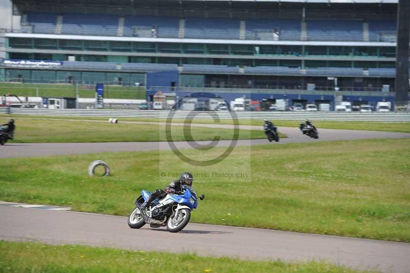 Rockingham no limits trackday;enduro digital images;event digital images;eventdigitalimages;no limits trackdays;peter wileman photography;racing digital images;rockingham raceway northamptonshire;rockingham trackday photographs;trackday digital images;trackday photos