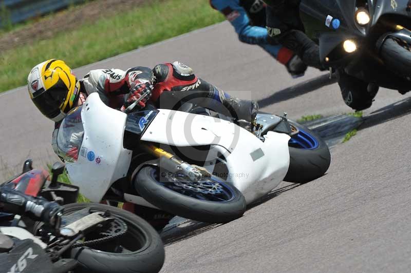 Rockingham no limits trackday;enduro digital images;event digital images;eventdigitalimages;no limits trackdays;peter wileman photography;racing digital images;rockingham raceway northamptonshire;rockingham trackday photographs;trackday digital images;trackday photos