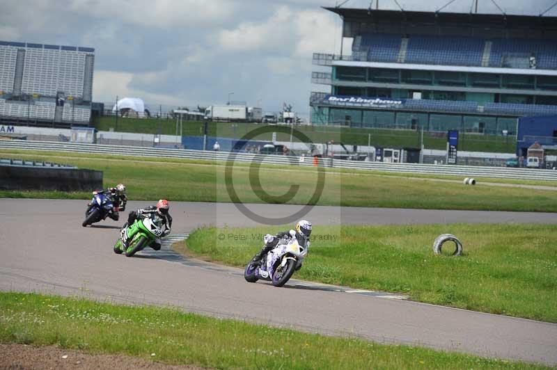 Rockingham no limits trackday;enduro digital images;event digital images;eventdigitalimages;no limits trackdays;peter wileman photography;racing digital images;rockingham raceway northamptonshire;rockingham trackday photographs;trackday digital images;trackday photos