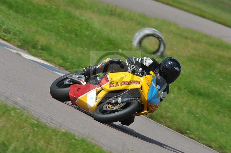 Rockingham no limits trackday;enduro digital images;event digital images;eventdigitalimages;no limits trackdays;peter wileman photography;racing digital images;rockingham raceway northamptonshire;rockingham trackday photographs;trackday digital images;trackday photos