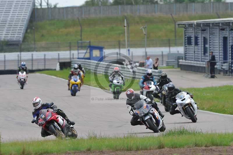 Rockingham no limits trackday;enduro digital images;event digital images;eventdigitalimages;no limits trackdays;peter wileman photography;racing digital images;rockingham raceway northamptonshire;rockingham trackday photographs;trackday digital images;trackday photos