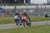 Rockingham-no-limits-trackday;enduro-digital-images;event-digital-images;eventdigitalimages;no-limits-trackdays;peter-wileman-photography;racing-digital-images;rockingham-raceway-northamptonshire;rockingham-trackday-photographs;trackday-digital-images;trackday-photos