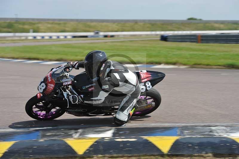 Motorcycle action photographs;Rockingham;Rockingham photographs;Trackday digital images;event digital images;eventdigitalimages;no limits trackday;peter wileman photography;rockingham corby northamptonshire;trackday;trackday photos