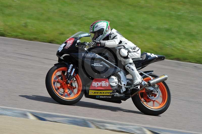 Motorcycle action photographs;Rockingham;Rockingham photographs;Trackday digital images;event digital images;eventdigitalimages;no limits trackday;peter wileman photography;rockingham corby northamptonshire;trackday;trackday photos