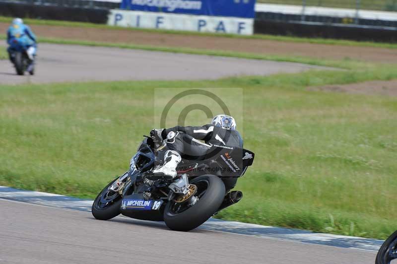 Motorcycle action photographs;Rockingham;Rockingham photographs;Trackday digital images;event digital images;eventdigitalimages;no limits trackday;peter wileman photography;rockingham corby northamptonshire;trackday;trackday photos