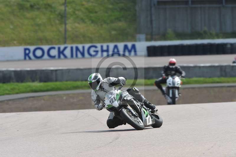 Motorcycle action photographs;Rockingham;Rockingham photographs;Trackday digital images;event digital images;eventdigitalimages;no limits trackday;peter wileman photography;rockingham corby northamptonshire;trackday;trackday photos