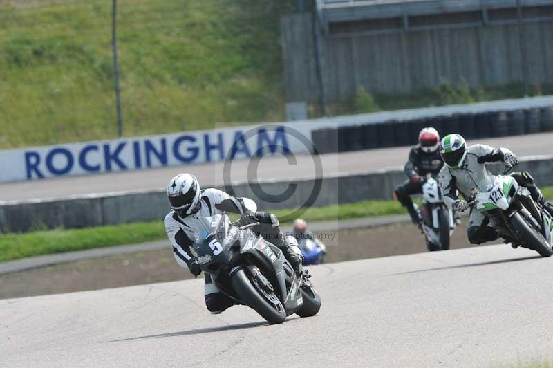 Motorcycle action photographs;Rockingham;Rockingham photographs;Trackday digital images;event digital images;eventdigitalimages;no limits trackday;peter wileman photography;rockingham corby northamptonshire;trackday;trackday photos