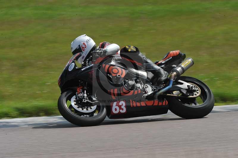 Motorcycle action photographs;Rockingham;Rockingham photographs;Trackday digital images;event digital images;eventdigitalimages;no limits trackday;peter wileman photography;rockingham corby northamptonshire;trackday;trackday photos