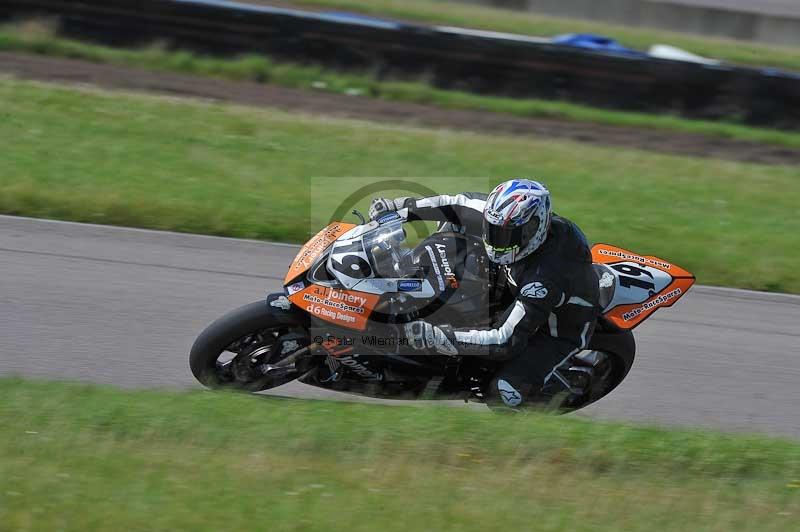 Motorcycle action photographs;Rockingham;Rockingham photographs;Trackday digital images;event digital images;eventdigitalimages;no limits trackday;peter wileman photography;rockingham corby northamptonshire;trackday;trackday photos